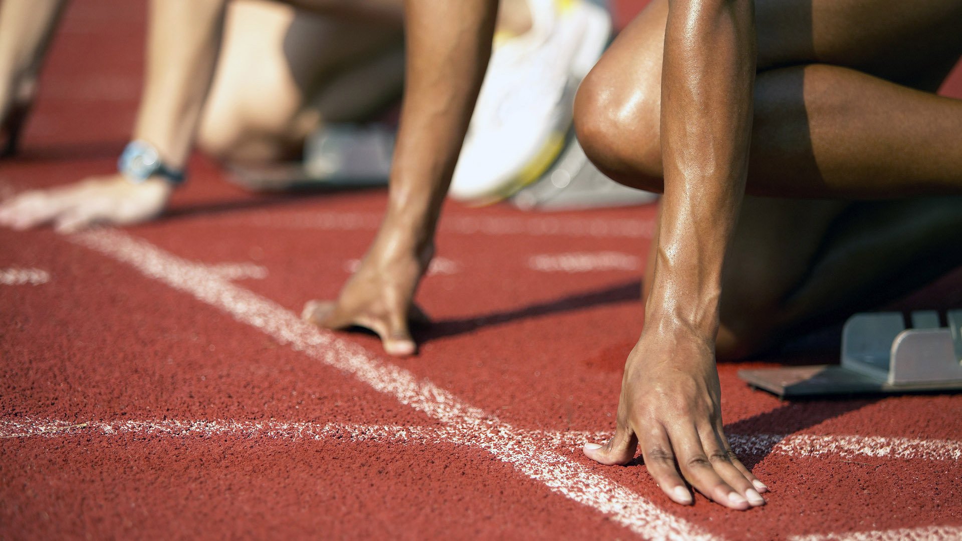 勇士淘汰赛过关热火,库里成为关键先生